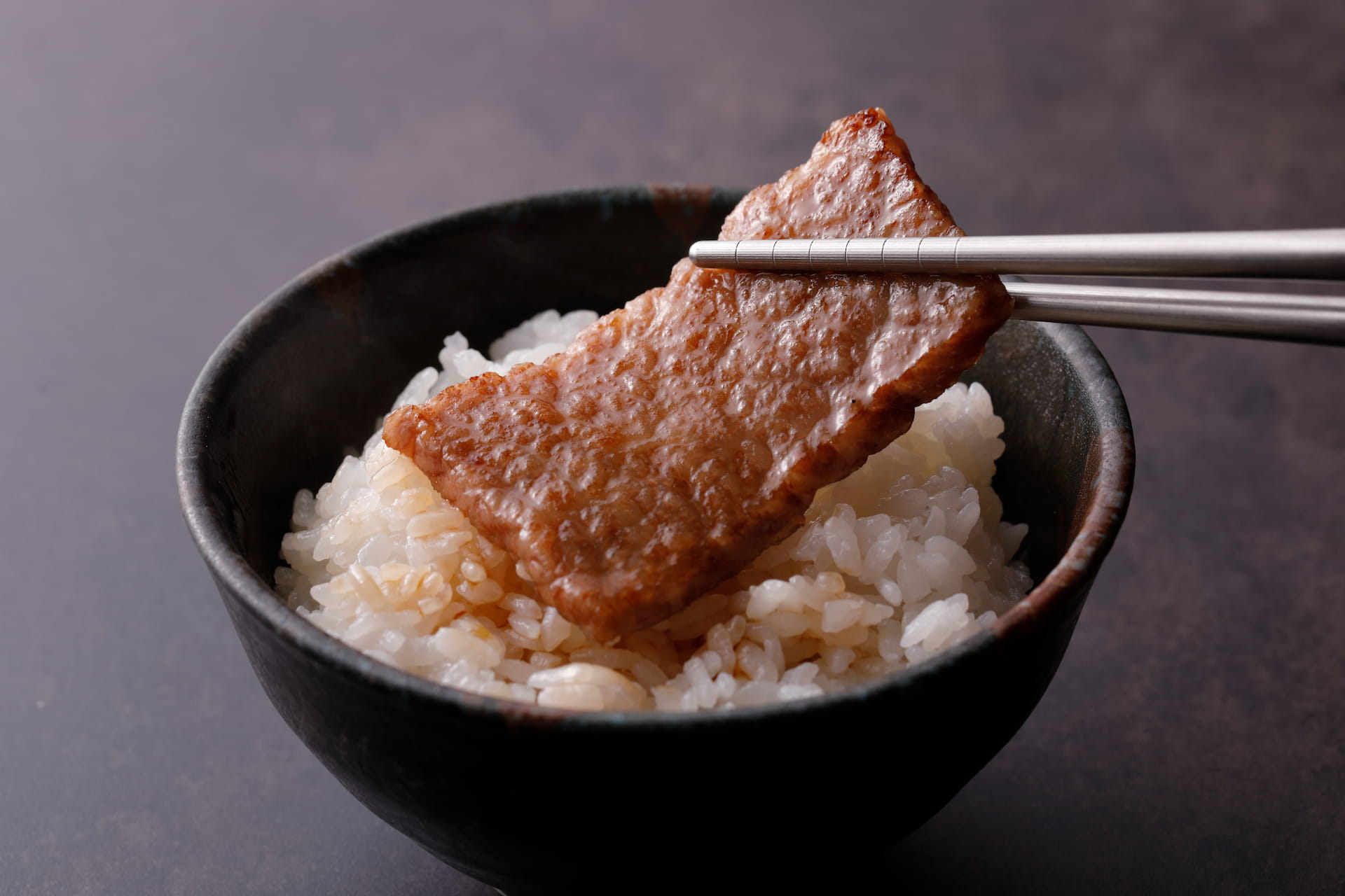焼肉ふじみ富士店 焼きたてのお肉をご飯と一緒に